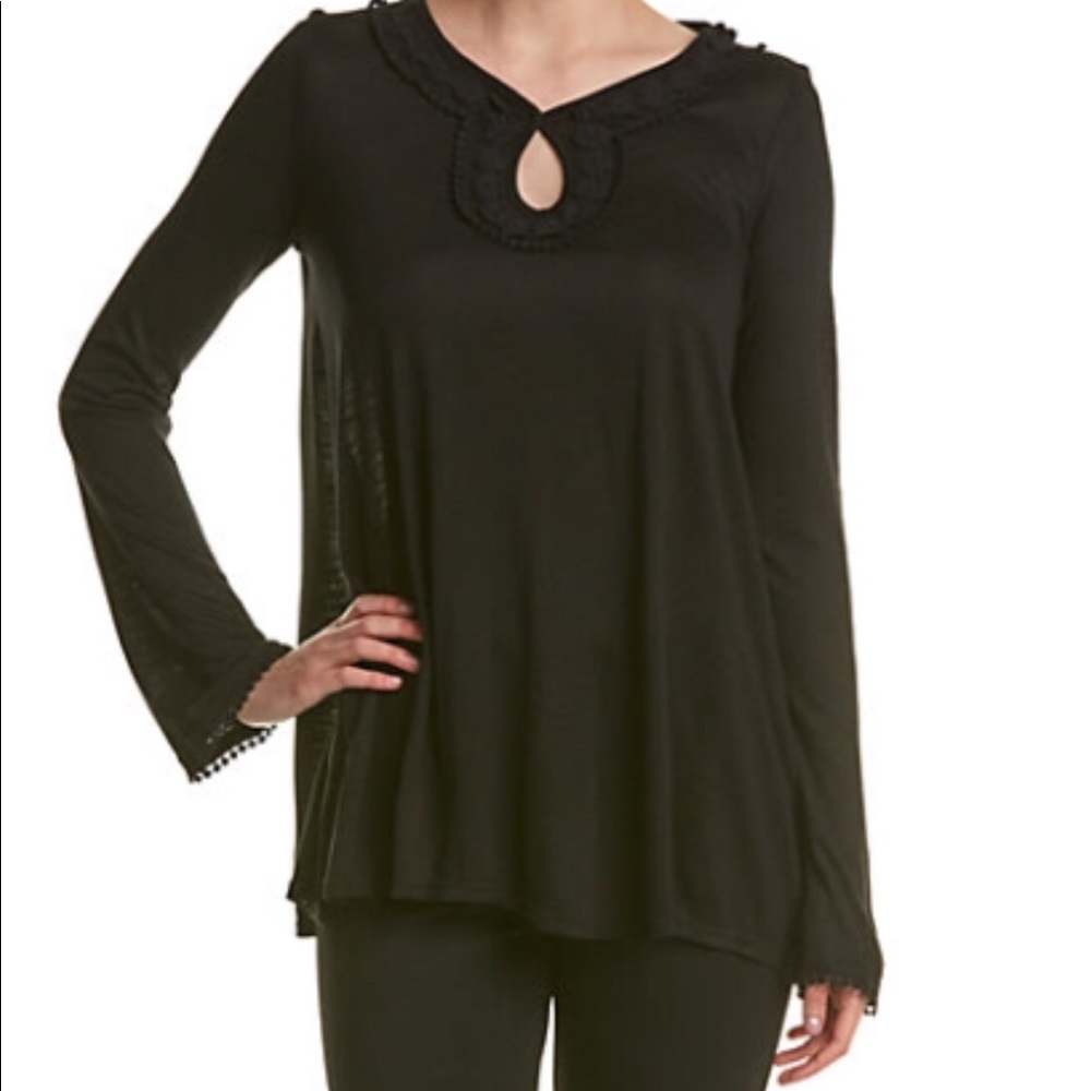 Max Studio tunic in black